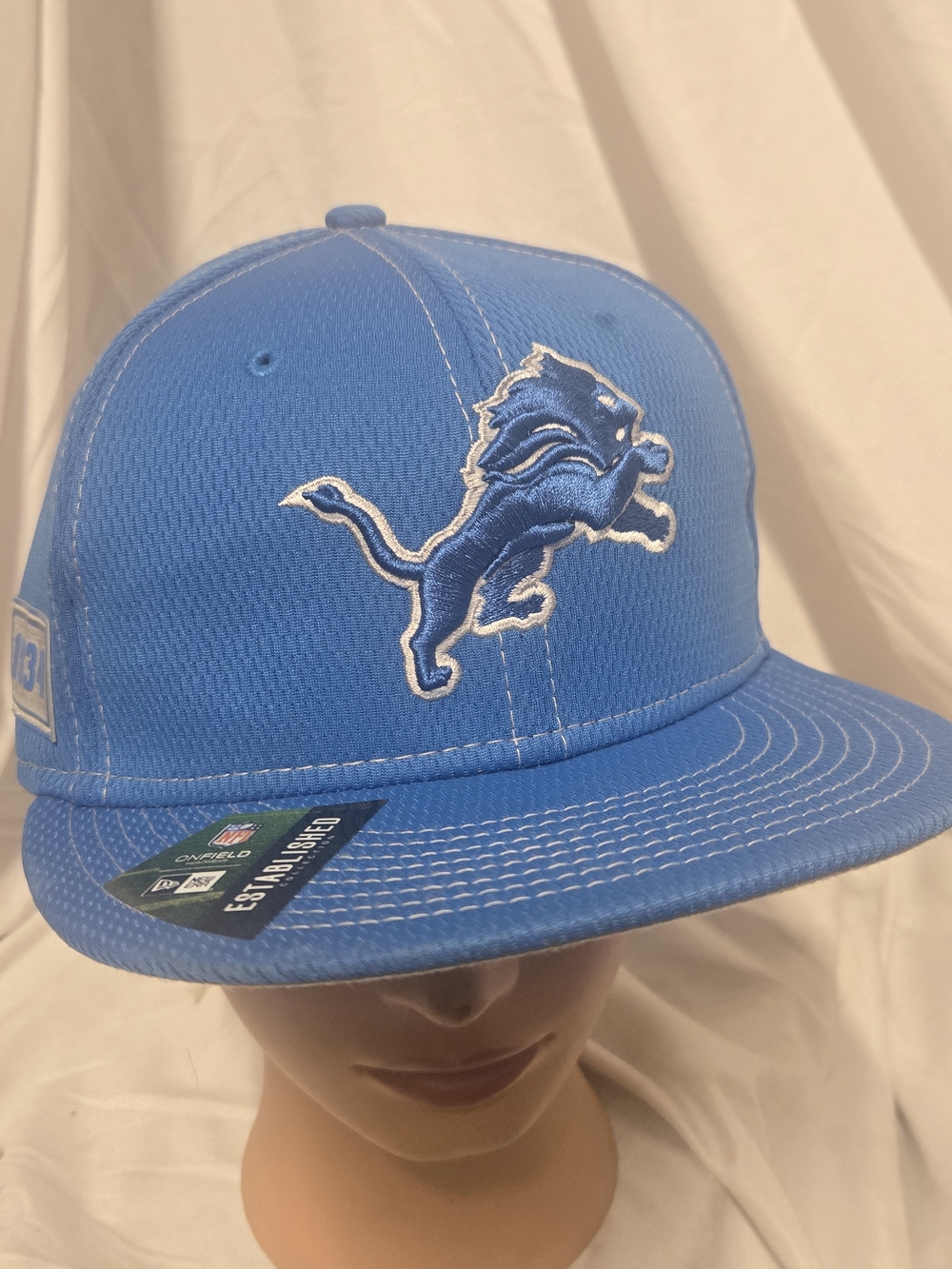 Detroit Lions Blue Fitted NFL Hat